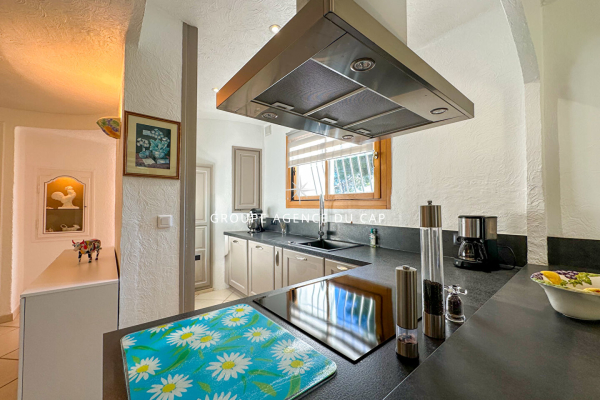 Luxury Apartment for sale in Les Issambres, 630 000 €, Photo 7