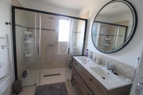 Maison de luxe à vendre à Saint Saturnin les Apt, 399 000 €, Photo 7