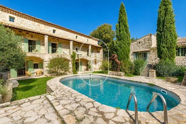 Luxury House for sale in Arpaillargues-et-Aureillac, 1 500 000 €, Photo 2