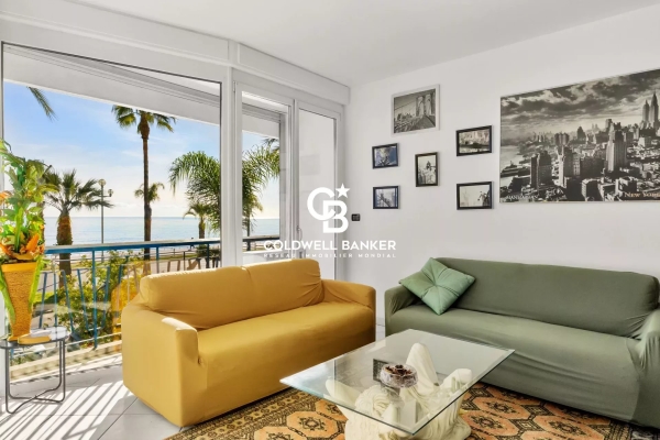 Luxury Apartment for sale in Nice, 780 000 €, Photo 2