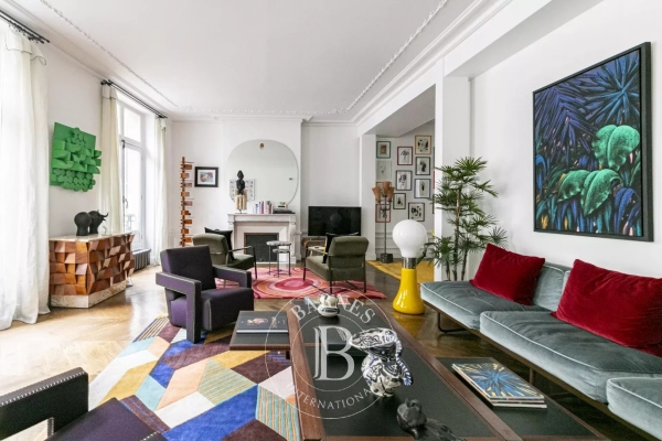Luxury Apartment for sale in Paris 7Ème, 2 780 000 €, Photo 3