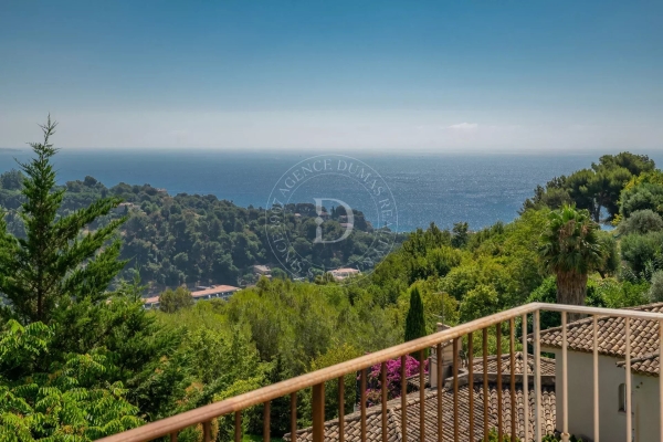 Maison de luxe à vendre à Roquebrune-Cap-Martin, 1 290 000 €, Photo 1