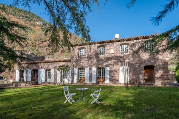 Maison de luxe à vendre à Puget-Théniers, 530 000 €, Photo 3