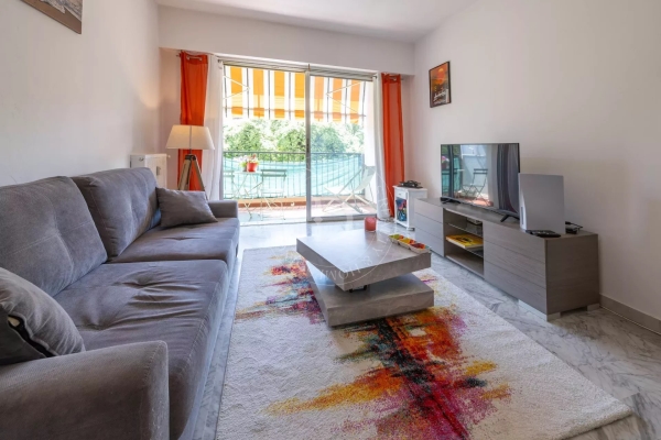 Appartement de luxe à vendre à Nice, 299 000 €, Photo 3