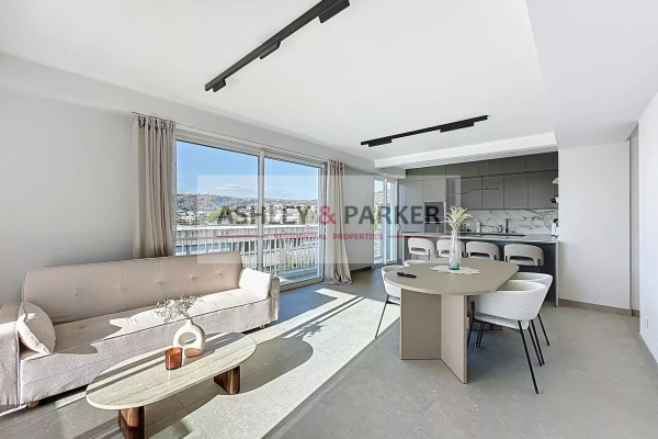 Luxury Apartment for sale in Nice, 749 000 €, Photo 1