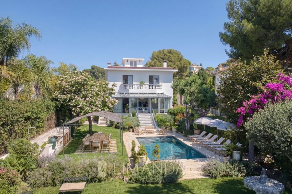 Luxury House for rental in Cap d'Antibes, 17 500 €, Photo 1