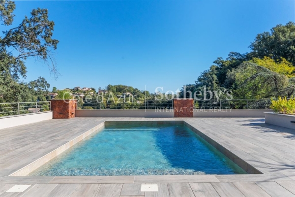 Luxury Apartment for sale in Les Adrets de l'Esterel, 735 000 €, Photo 3