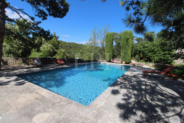 Maison de luxe à vendre à Saint-Martin-de-Castillon, 955 000 €, Photo 4