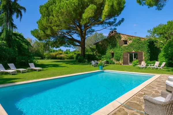 Maison de luxe à vendre à Mougins, 1 700 000 €, Photo 1