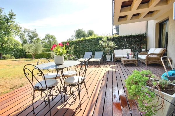 Maison de luxe à vendre à Valbonne, 650 000 €, Photo 3