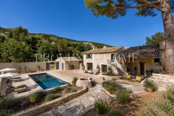 Maison de luxe à vendre à Oppède, 1 995 000 €, Photo 1