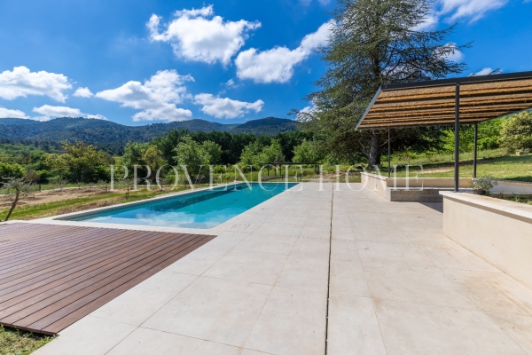 Maison de luxe à vendre à Ménerbes, 1 750 000 €, Photo 1