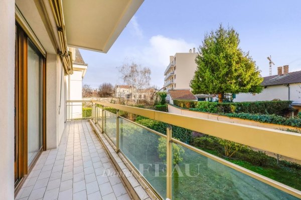 Appartement de luxe à vendre à Saint-Germain-en-Laye, 640 000 €, Photo 1