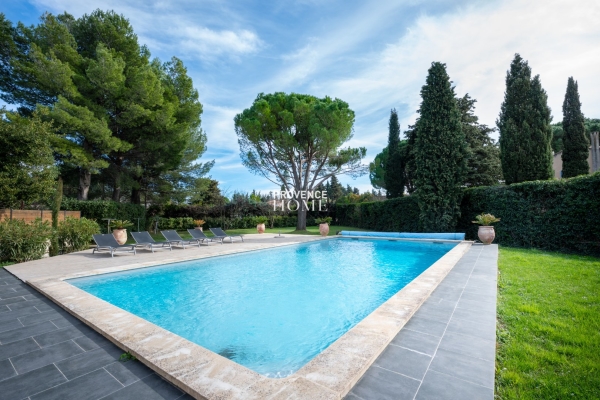 Maison de luxe à vendre à Cheval-Blanc, 925 000 €, Photo 2