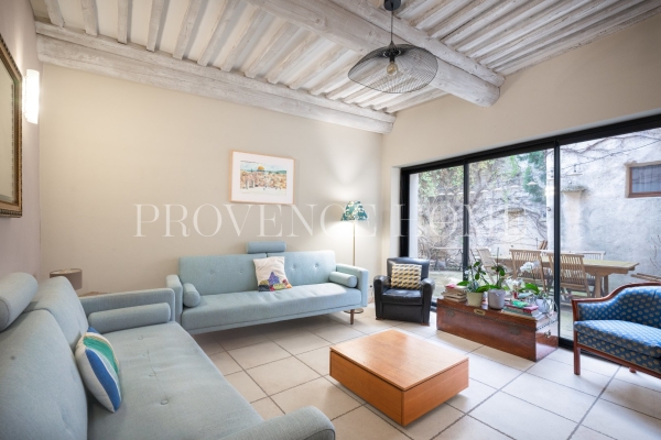 Maison de luxe à vendre à Velleron, 335 000 €, Photo 2