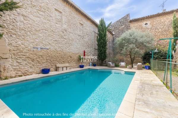 Luxury House for sale in Gordes, 830 000 €, Photo 2