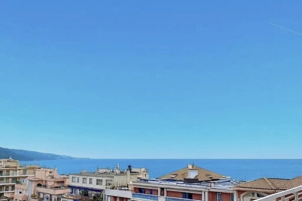 Appartement de luxe à vendre à Menton, 850 000 €, Photo 2