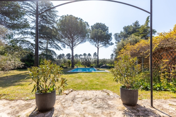 Maison de luxe à vendre à Taillades, 699 000 €, Photo 3