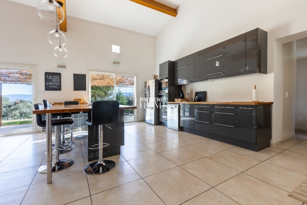 Luxury House for sale in Cabrières-d'Avignon, 1 299 000 €, Photo 4