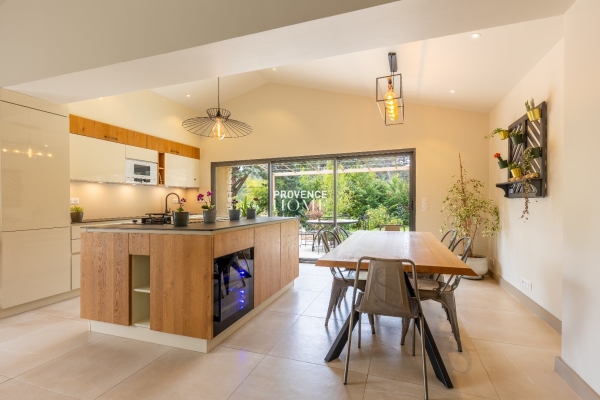 Maison de luxe à vendre à Saumane-de-Vaucluse, 1 295 000 €, Photo 5
