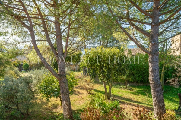 Luxury House for sale in Cabrières-d'Avignon, 530 000 €, Photo 5
