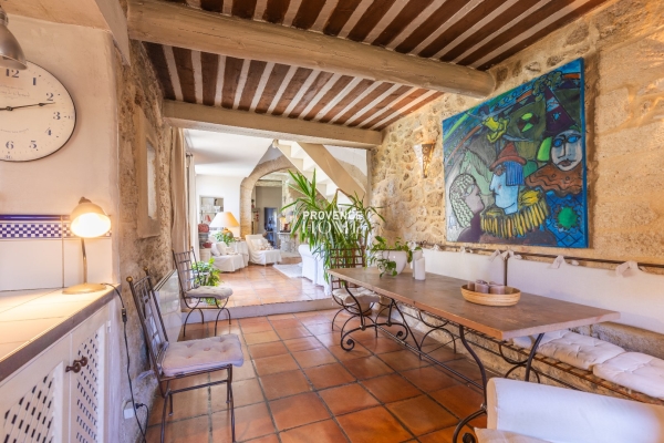 Luxury House for sale in Taillades, 725 000 €, Photo 5