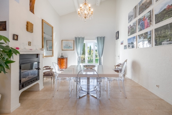 Maison de luxe à vendre à Lagnes, 1 290 000 €, Photo 5