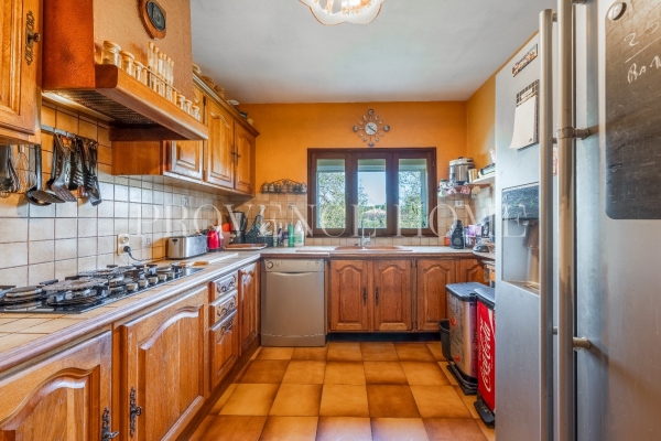 Luxury House for sale in Cabrières-d'Avignon, 530 000 €, Photo 6