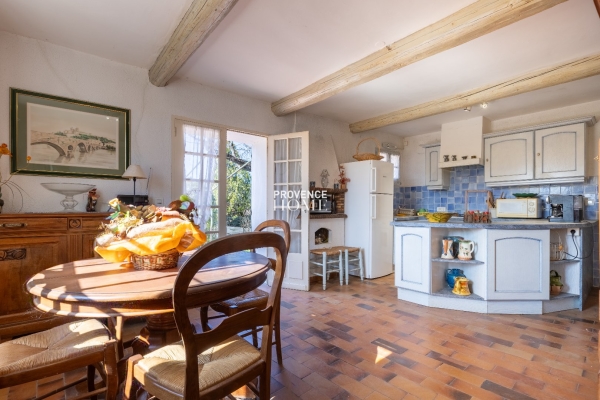 Maison de luxe à vendre à Roussillon, 575 000 €, Photo 6