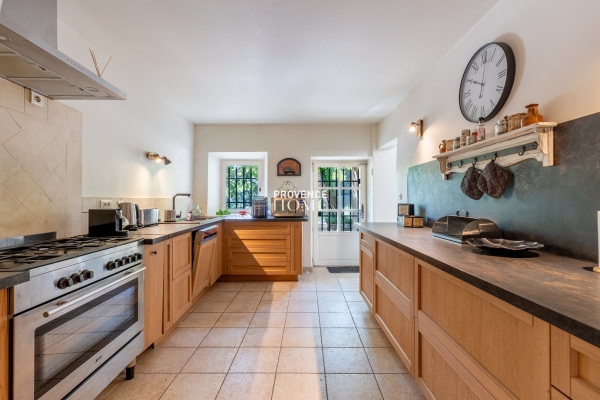 Maison de luxe à vendre à Oppède, 1 150 000 €, Photo 7