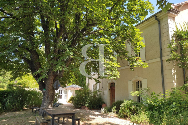 Luxury House for sale in Visan, 999 000 €, Photo 1