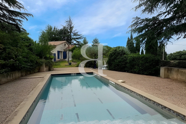 Maison de luxe à vendre à Vaison-la-Romaine, 750 000 €, Photo 1