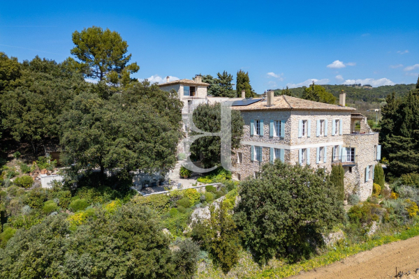 Luxury House for sale in Vaison-la-Romaine, 2 500 000 €, Photo 1