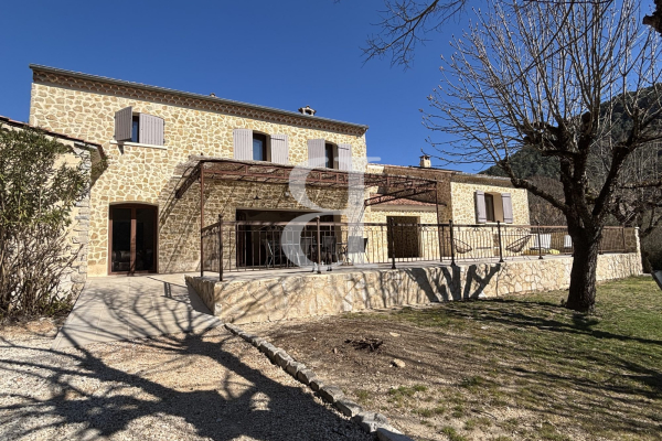 Maison de luxe à vendre à Vaison-la-Romaine, 810 900 €, Photo 1
