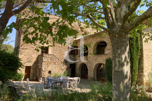 Maison de luxe à vendre à Buis-les-Baronnies, 897 000 €, Photo 1