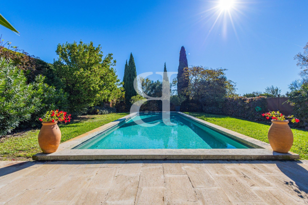 Maison de luxe à vendre à L Isle-sur-La-Sorgue, 1 850 000 €, Photo 1