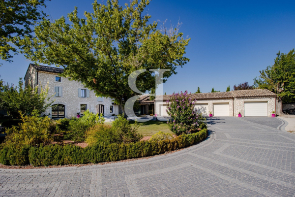 Maison de luxe à vendre à Pernes-les-Fontaines, 1 795 000 €, Photo 2