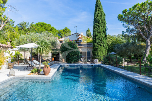 Luxury House for sale in Aramon, 995 000 €, Photo 2