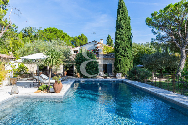 Luxury House for sale in Aramon, 995 000 €, Photo 2