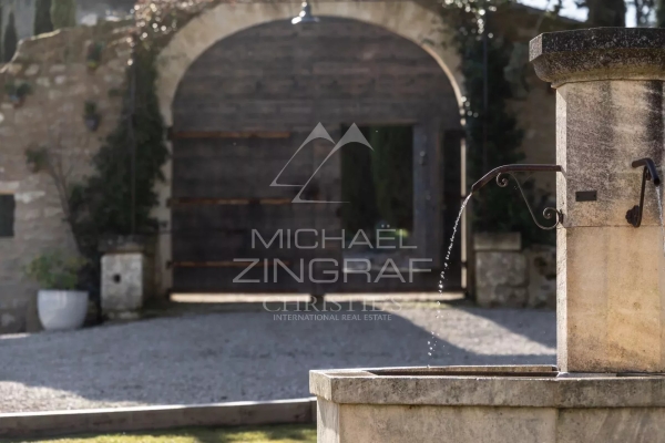 Luxury House for sale in Oppède, 3 650 000 €, Photo 2