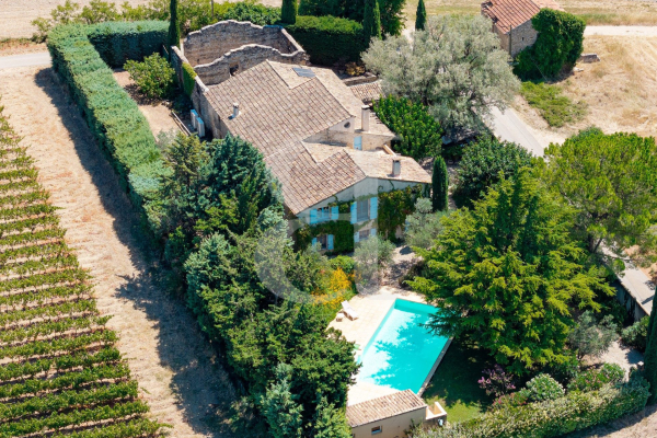 Maison de luxe à vendre à Sainte-Cécile-les-Vignes, 875 000 €, Photo 3