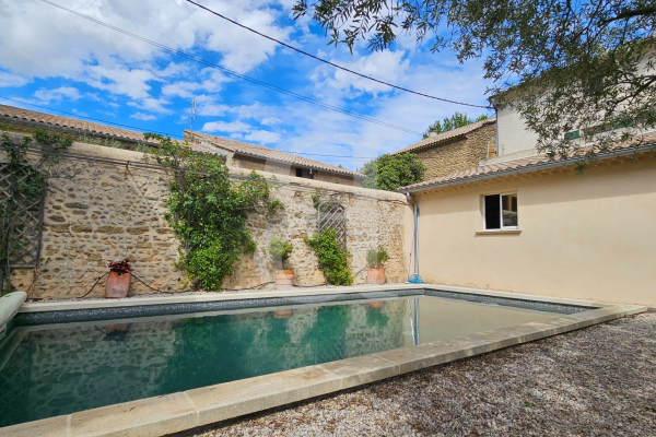 Maison de luxe à vendre à Sainte-Cécile-les-Vignes, 772 000 €, Photo 4