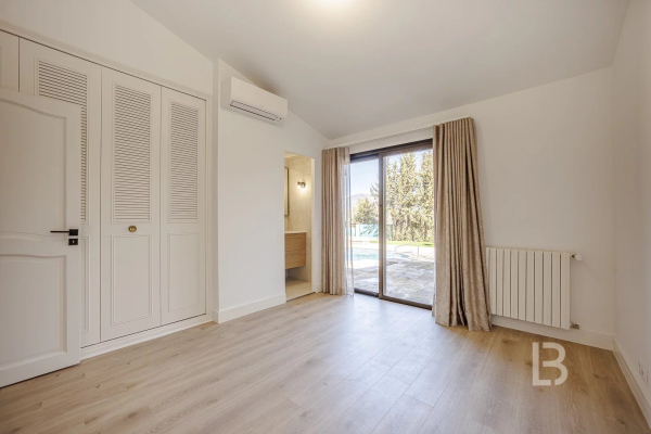 Maison de luxe à vendre à Valbonne, 1 750 000 €, Photo 5