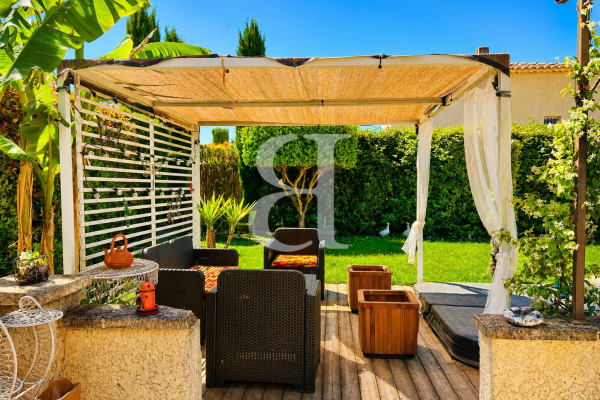 Maison de luxe à vendre à L Isle-sur-La-Sorgue, 599 000 €, Photo 6