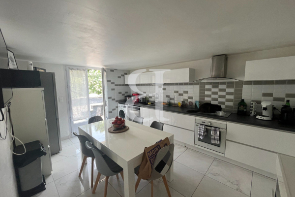 Maison de luxe à vendre à Pernes-les-Fontaines, 895 000 €, Photo 6