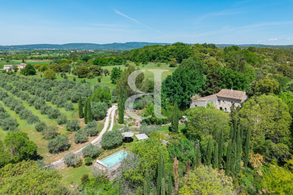 Maison de luxe à vendre à Gordes, 1 180 000 €, Photo 7