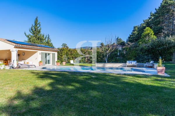 Maison de luxe à vendre à Saumane-de-Vaucluse, 1 070 000 €, Photo 7