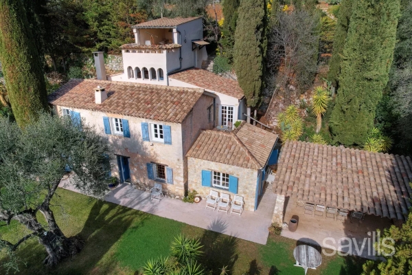 Maison de luxe à vendre à Èze, 2 200 000 €, Photo 1