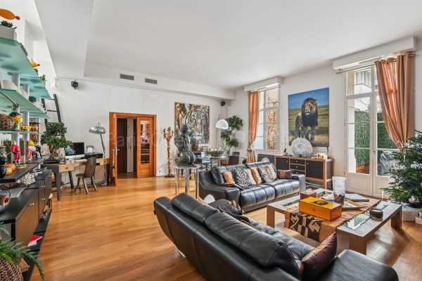 Luxury Apartment for sale in Paris 16Ème, 1 560 000 €, Photo 3