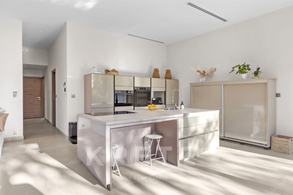 Luxury House for sale in Cagnes-sur-Mer, 1 145 000 €, Photo 5